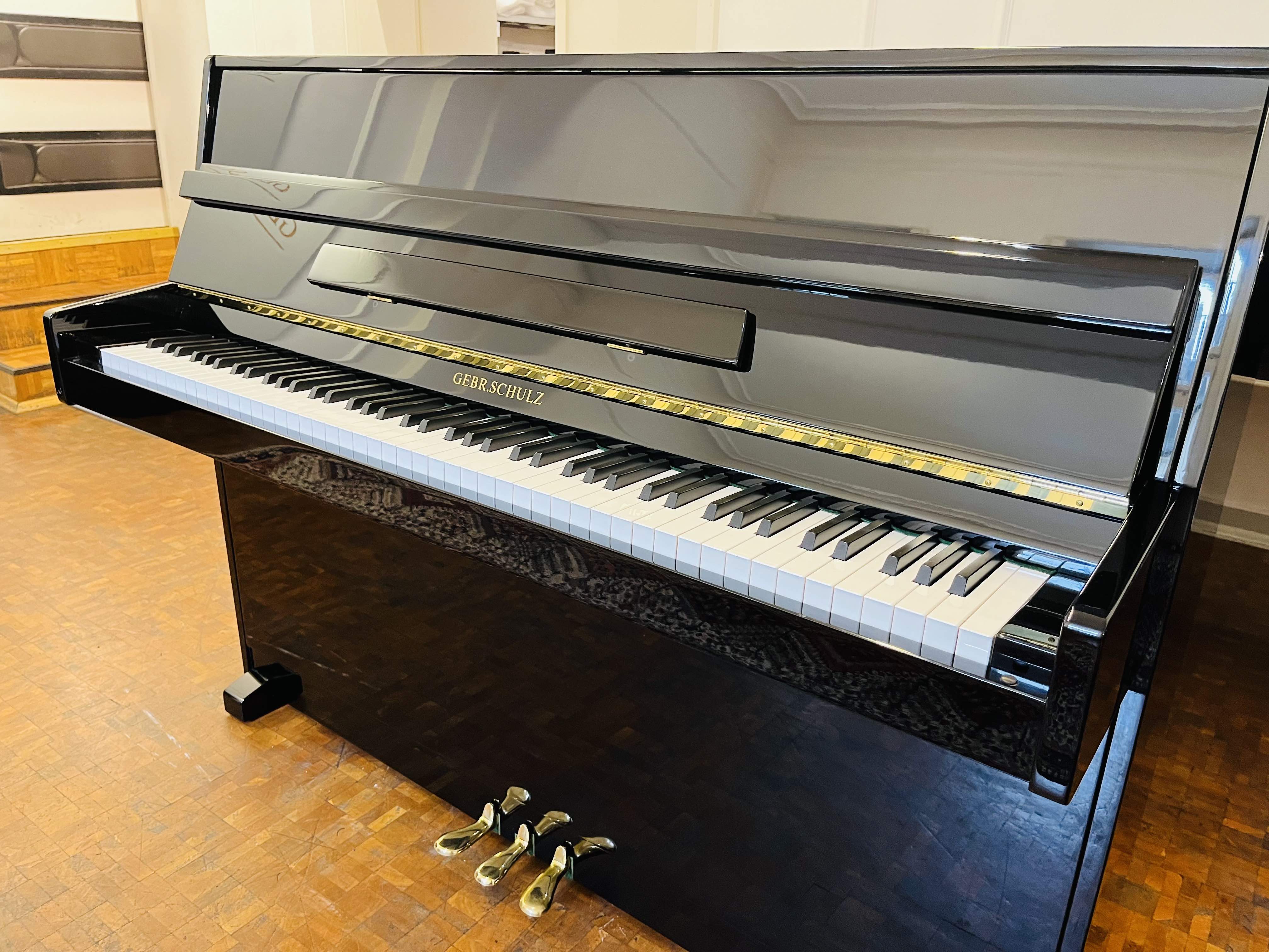 Klavier Gebr. Schulz 109 - schwarz poliert